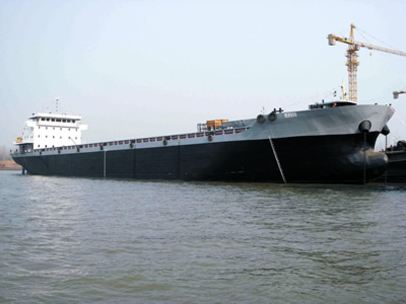 南京江心洲9757吨二手江船出售