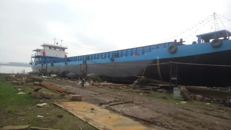 湖北省鄂州市1790吨二手江船出售