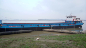 湖北省鄂州市1790吨船舶