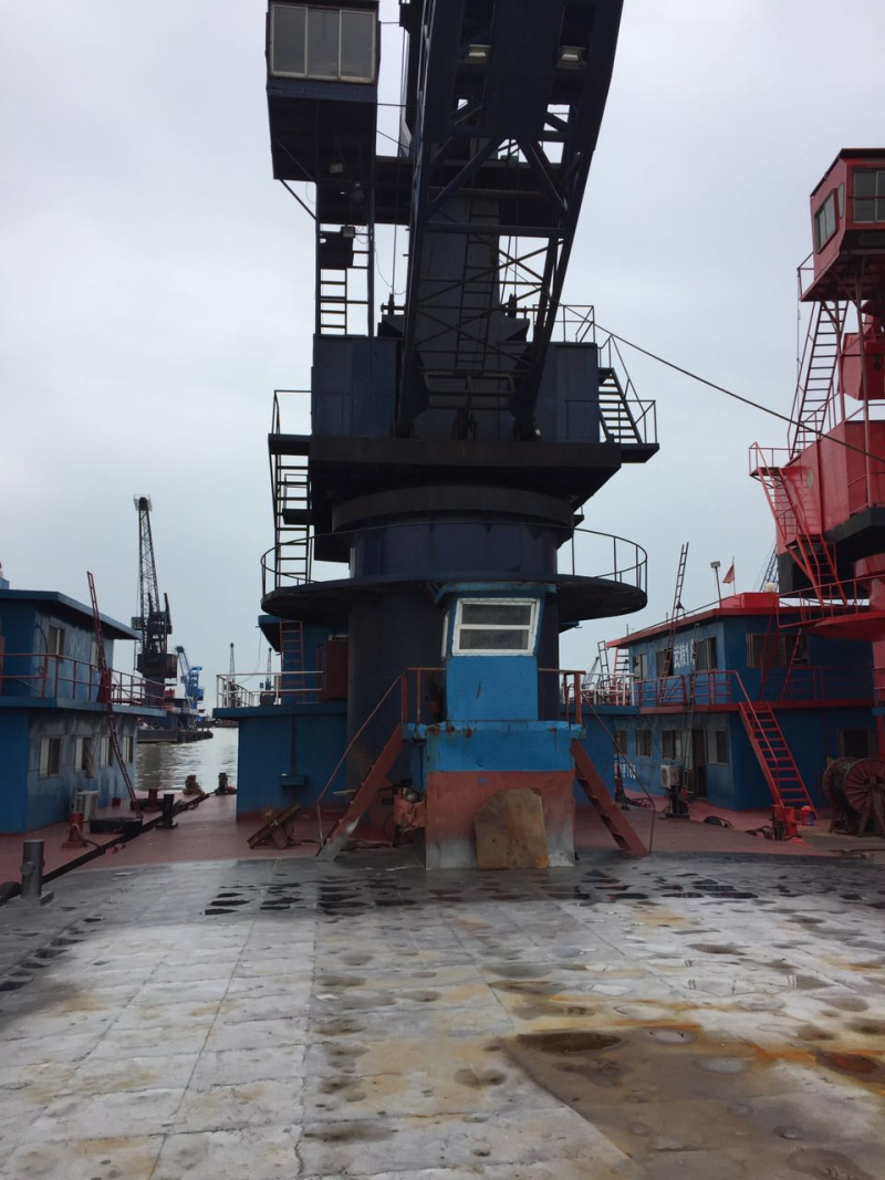 扬中船厂739吨二手江船出售