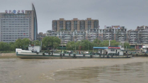 湖北省船厂1671吨船舶