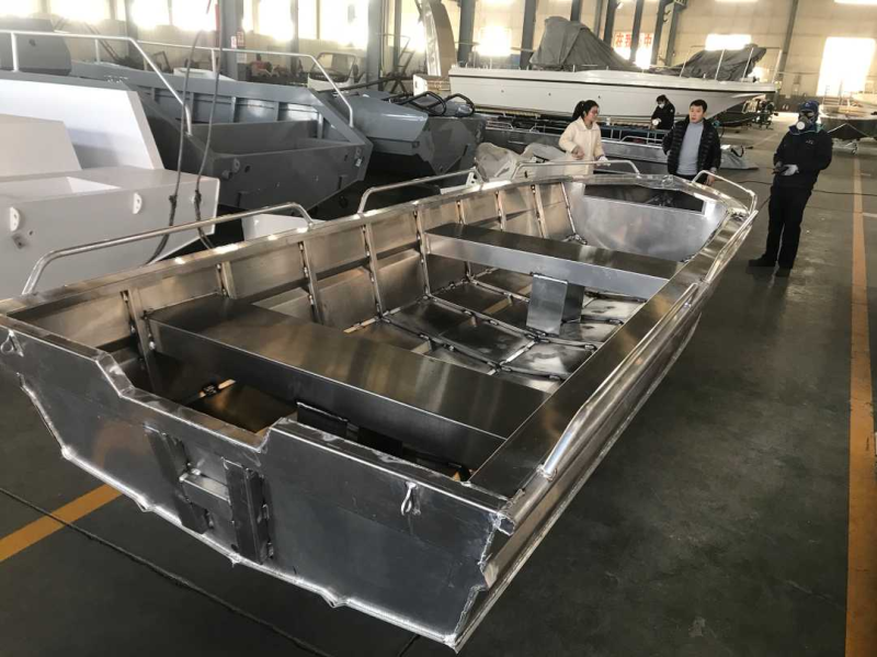 威海4吨二手江船出售