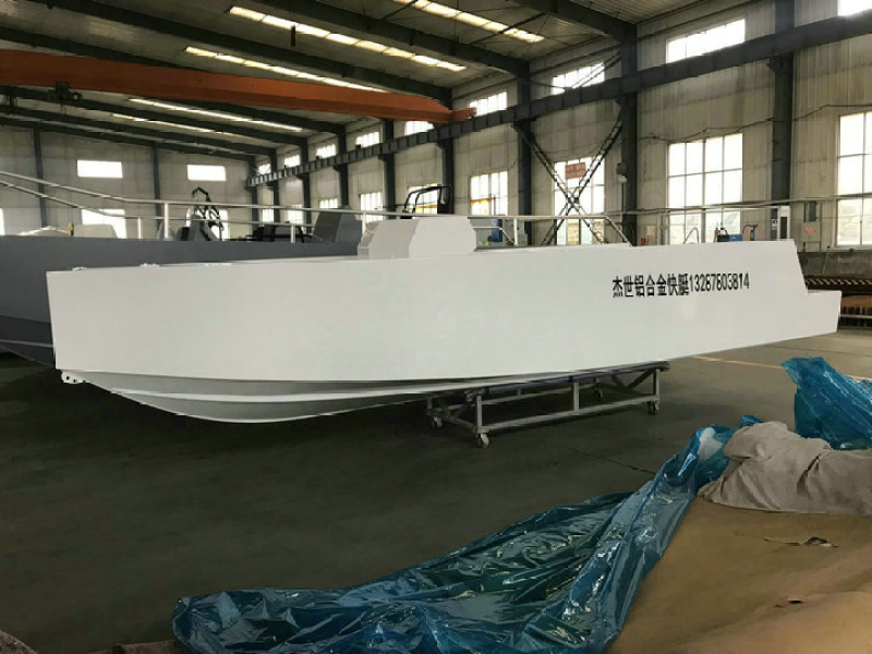 威海5824000吨二手江船出售