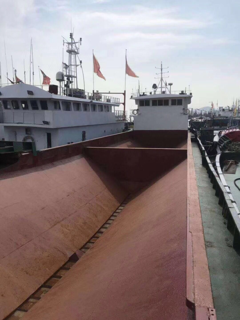 江苏1415吨二手江船出售