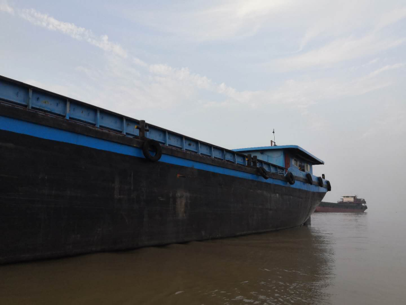 鄂州2446吨二手江船出售