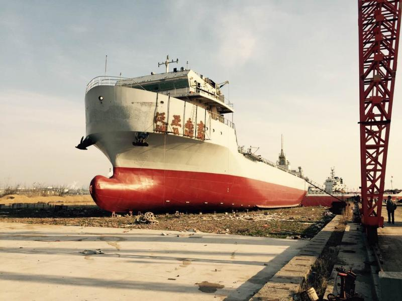 江苏扬州10282吨二手江船出售